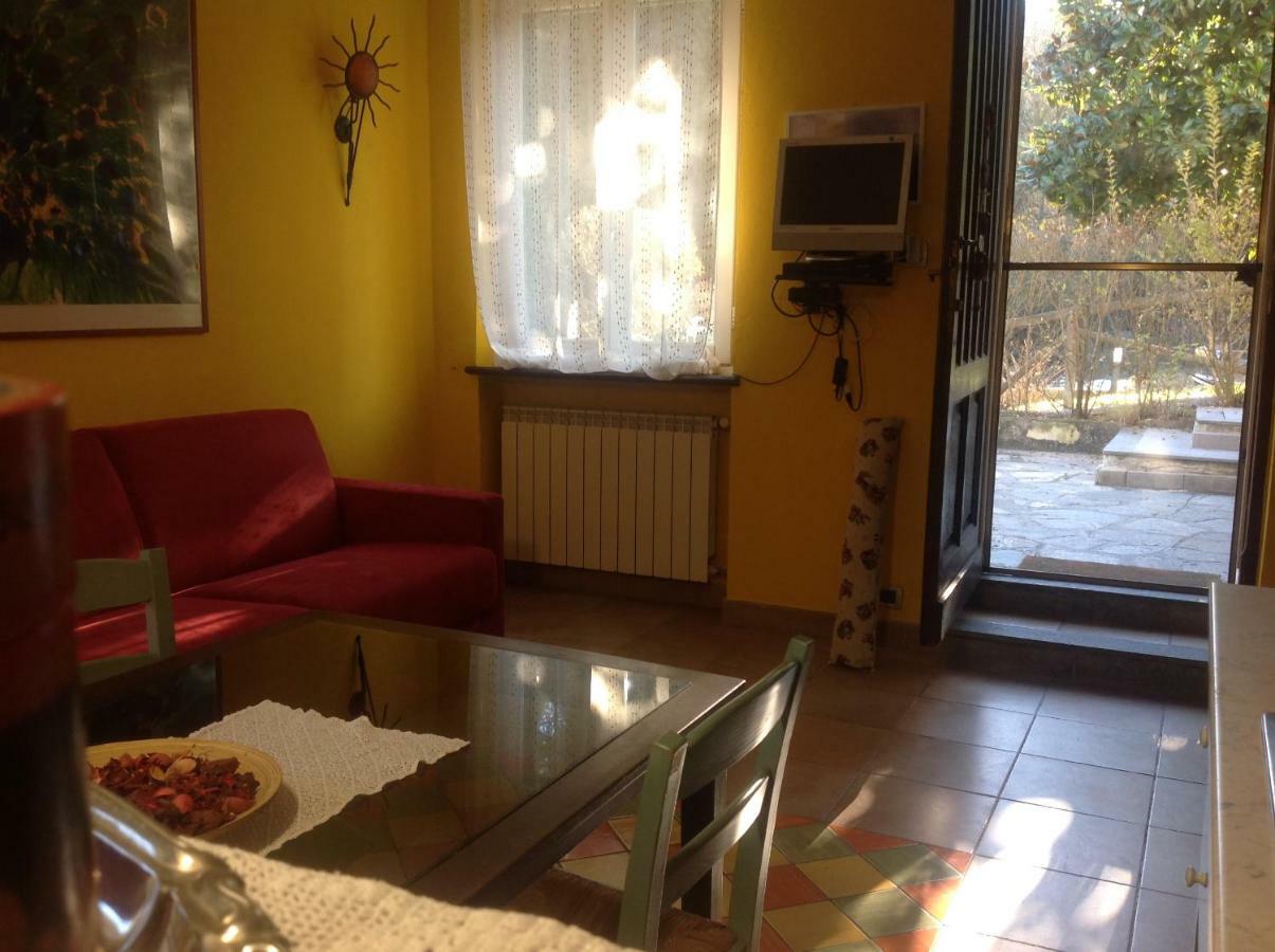 Nel Verde House Di Rolando Turin Extérieur photo